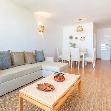 Bright & Cozy In By Lovelystay Apartment Portimao