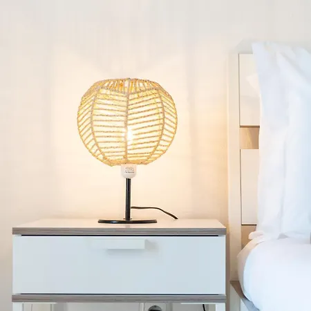 Apartment Bright & Cozy In By Lovelystay